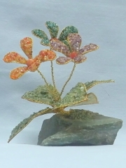 Drei Blumen (± 7 cm) mit Karneol, Türkis und Amethyst